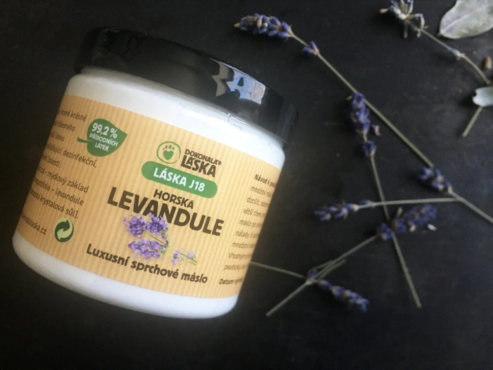 Luxusní sprchové máslo "Horská levandule"