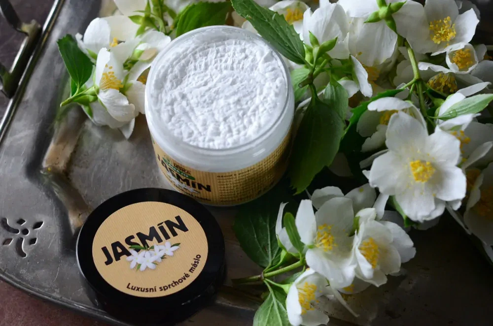 Luxusní sprchové máslo "Jasmín"
