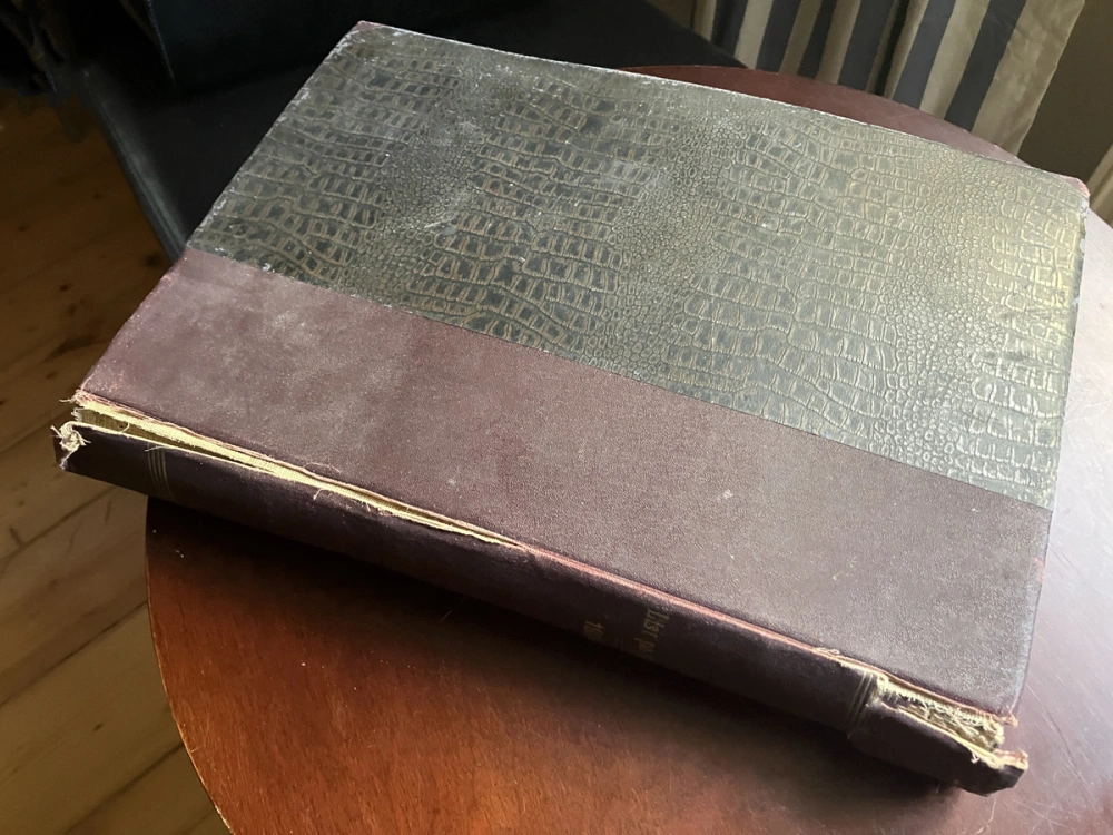 "List paní a dívek" | svázaná kniha ročníků 1924-1925