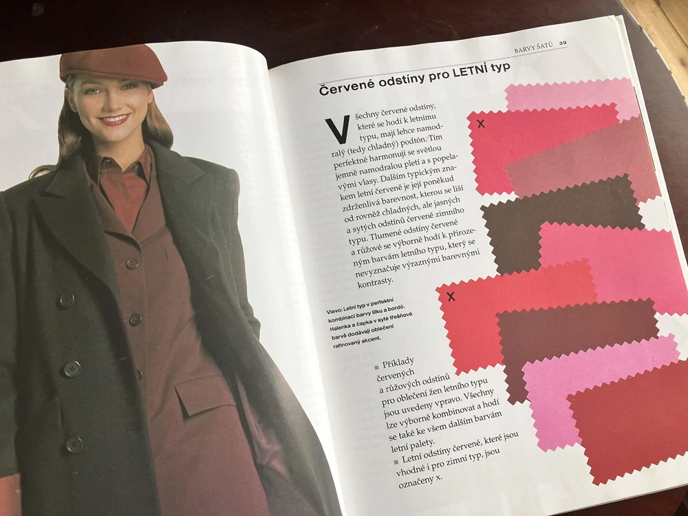 "Nové barvy pro krásu" | kniha