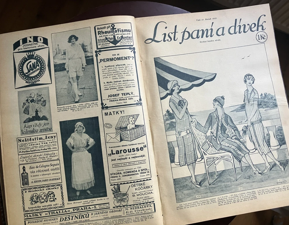 "List paní a dívek" | svázaná kniha ročníků 1924-1925