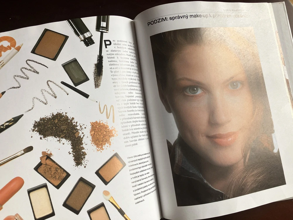 "Nové barvy pro krásu" | kniha