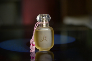 Vzorek | UNE FOLIE DE ROSE