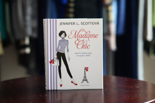 "Madame Chic" | kniha