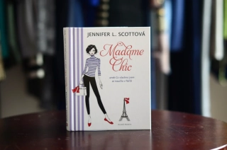 "Madame Chic" | kniha