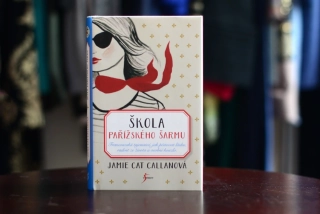 "Škola pařížského šarmu" | kniha